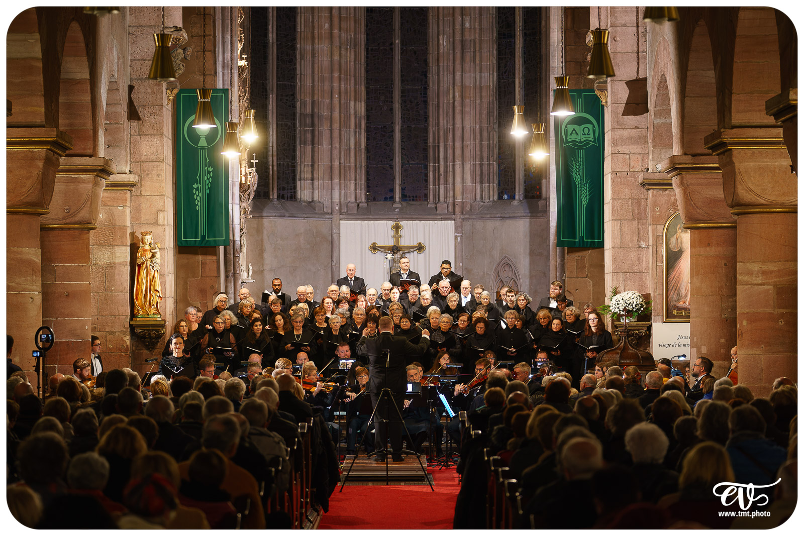 LA MESSE DU COURONNEMENT